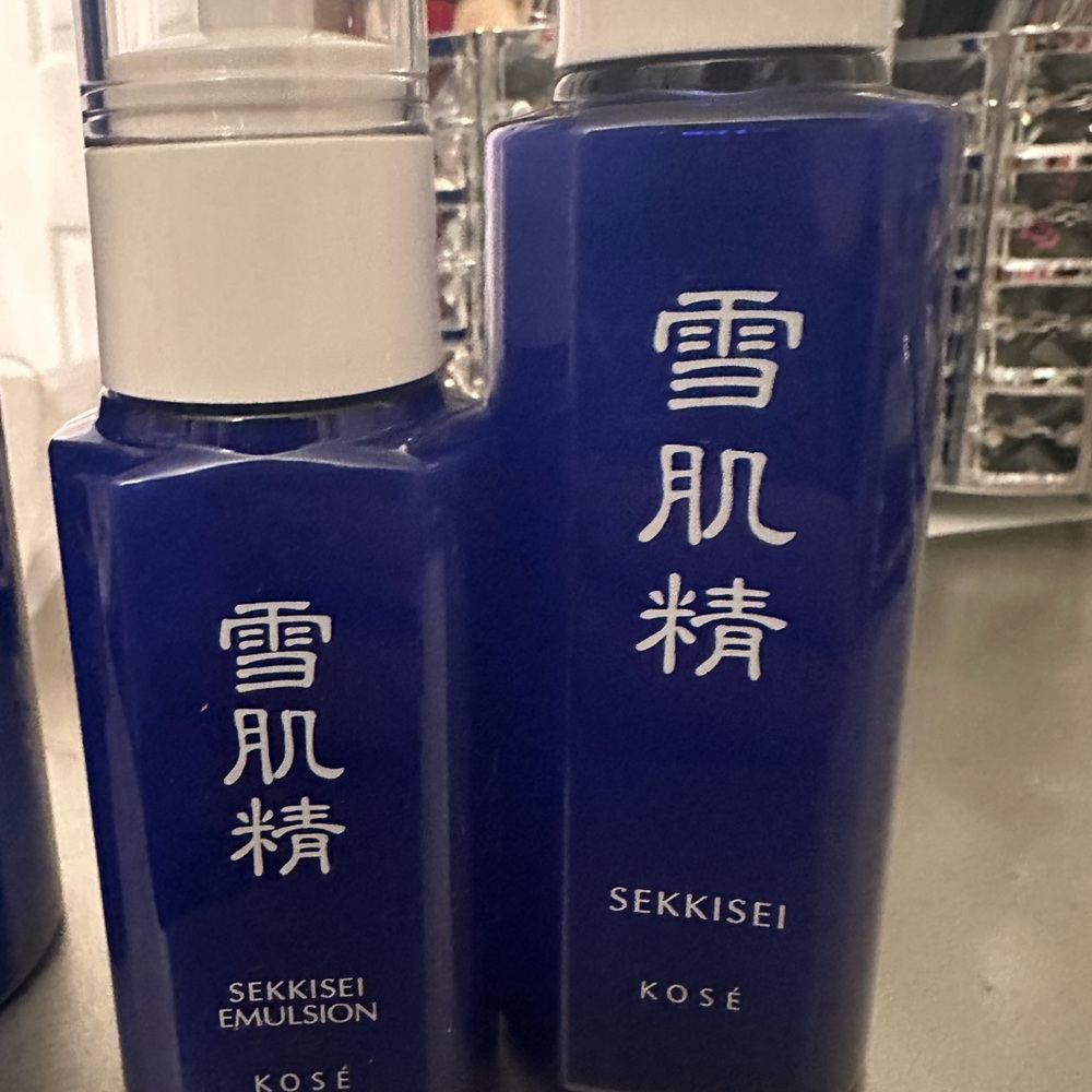 KOSÉ Sekkisei Emulsion and Lotion Set- travel size
